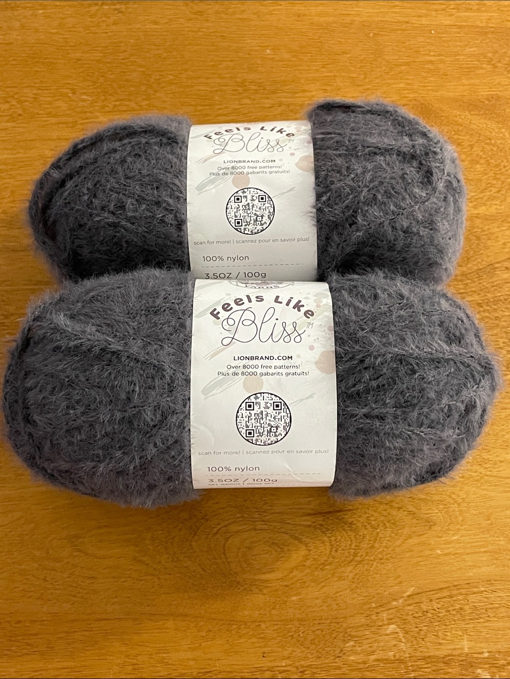 Feels Like Bliss Plush Yarn - Slate Gray